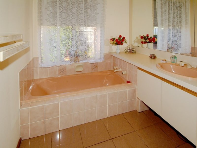 9 Paul Crescent, Epping VIC 3076