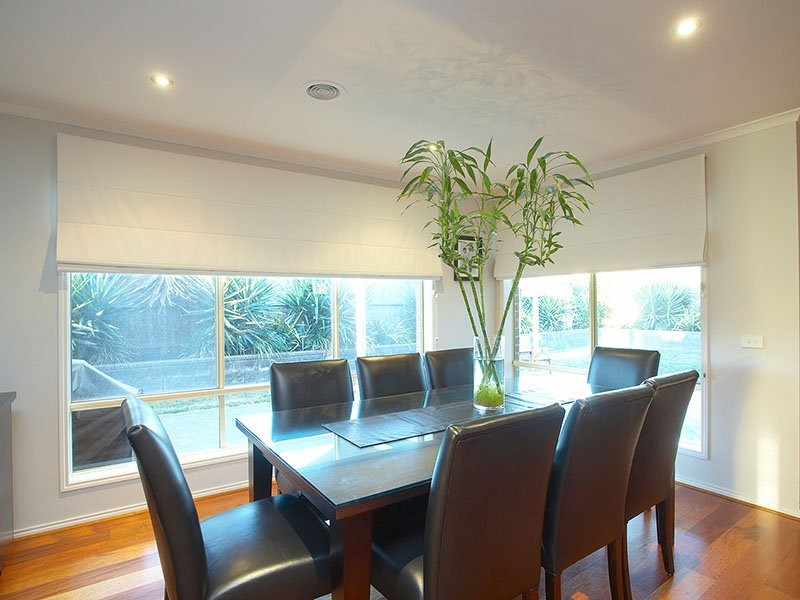 22 Cassowary Rd, South Morang VIC 3752