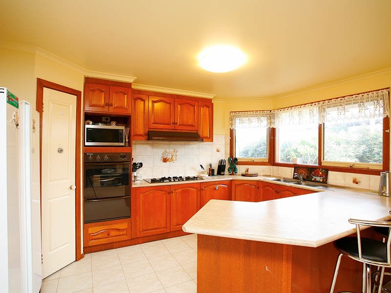 10 Greenview Court, Epping VIC 3076