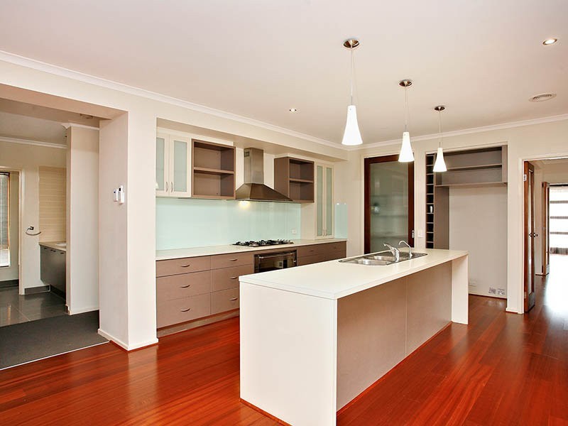 15 Serle Street, Doreen VIC 3754