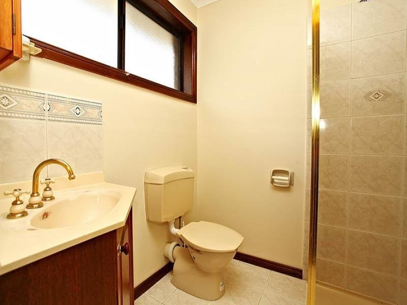 12 Teneriffe Close, Epping VIC 3076