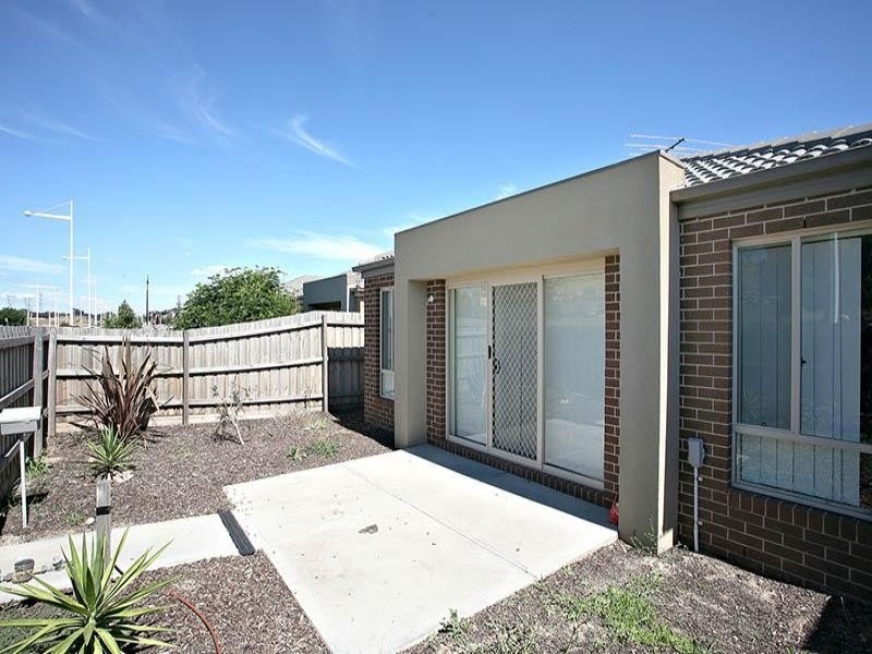 254 The Lakes Boulevard, South Morang VIC 3752