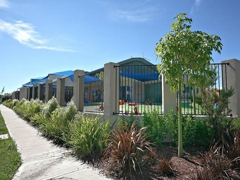 254 The Lakes Boulevard, South Morang VIC 3752