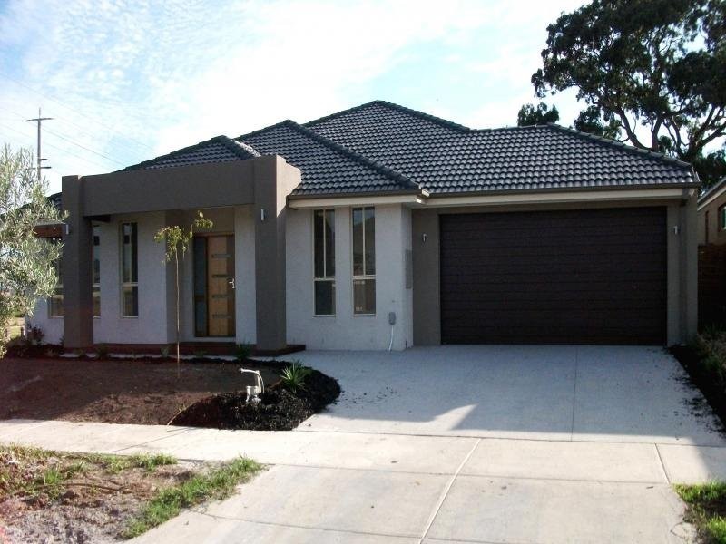 10 Makybe Way, South Morang VIC 3752