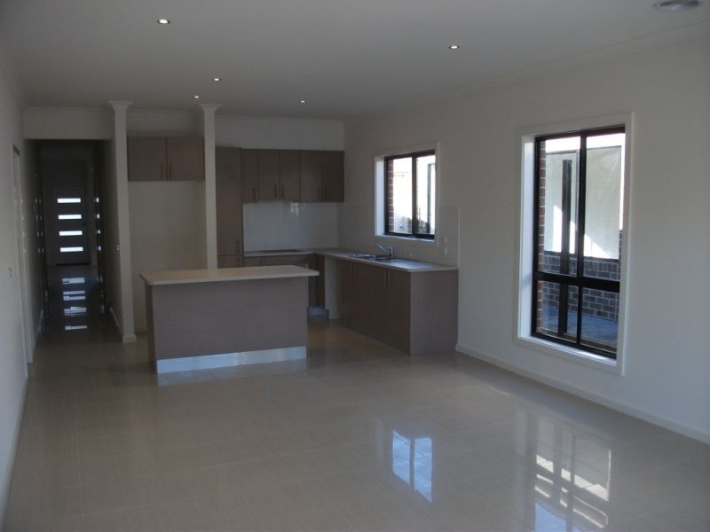 18 McCubbin Way, Mernda VIC 3754