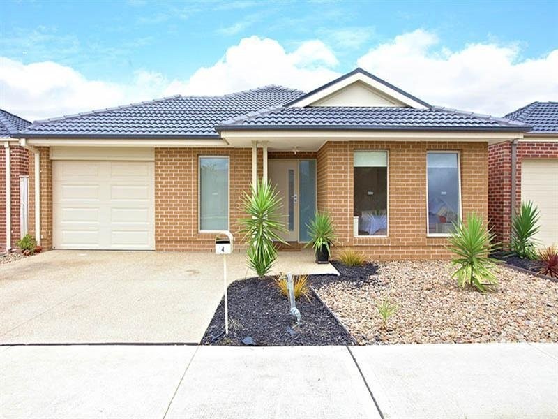 4 Larnook Place, South Morang VIC 3752