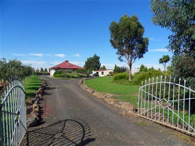 27 Lewis Street, Beveridge VIC 3753