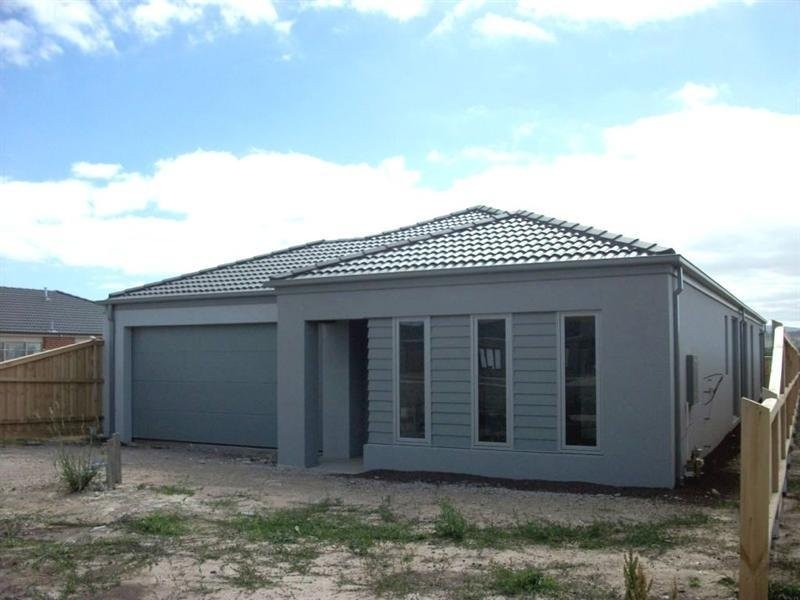 111 Wallara Waters Boulevard, Wallan VIC 3756