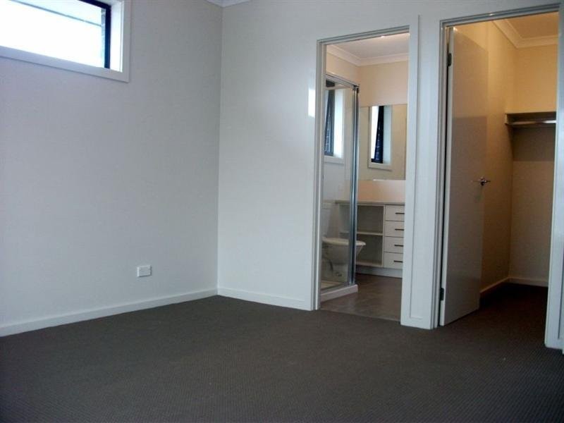 22 Port Road, Doreen VIC 3754