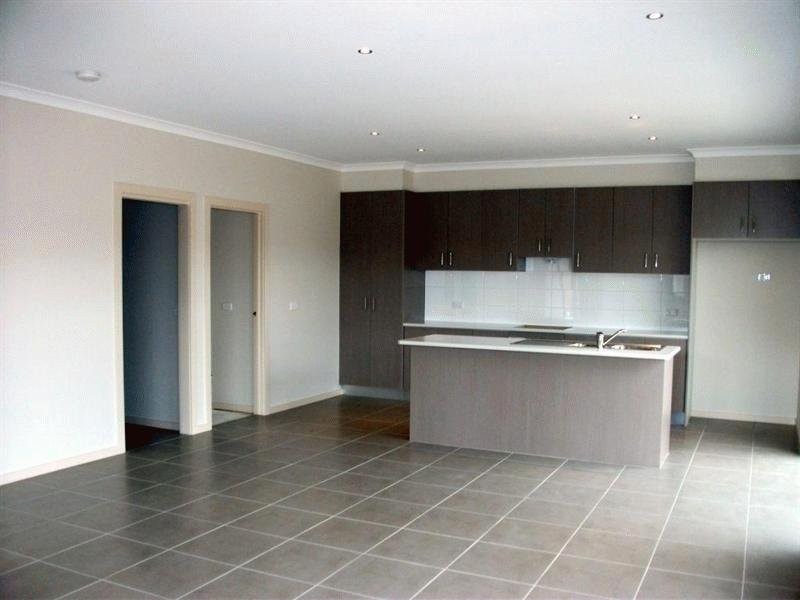 30 King Parrot Way, Whittlesea VIC 3757