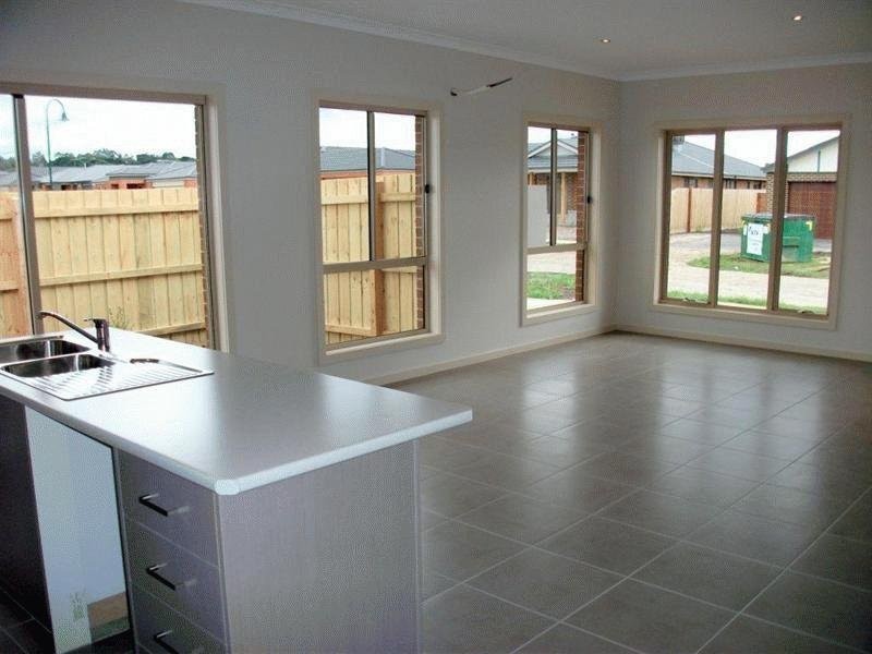 30 King Parrot Way, Whittlesea VIC 3757