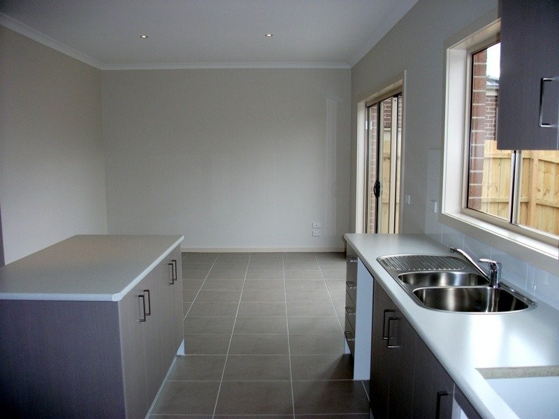 28 King Parrot Way, Whittlesea VIC 3757