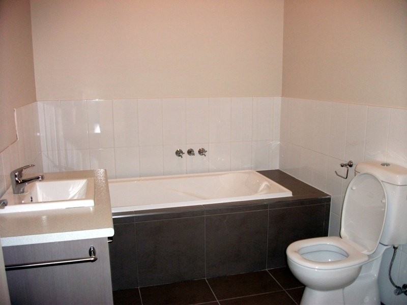 28 King Parrot Way, Whittlesea VIC 3757