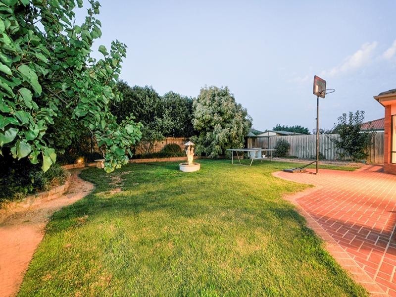 24 Oak Street, Whittlesea VIC 3757