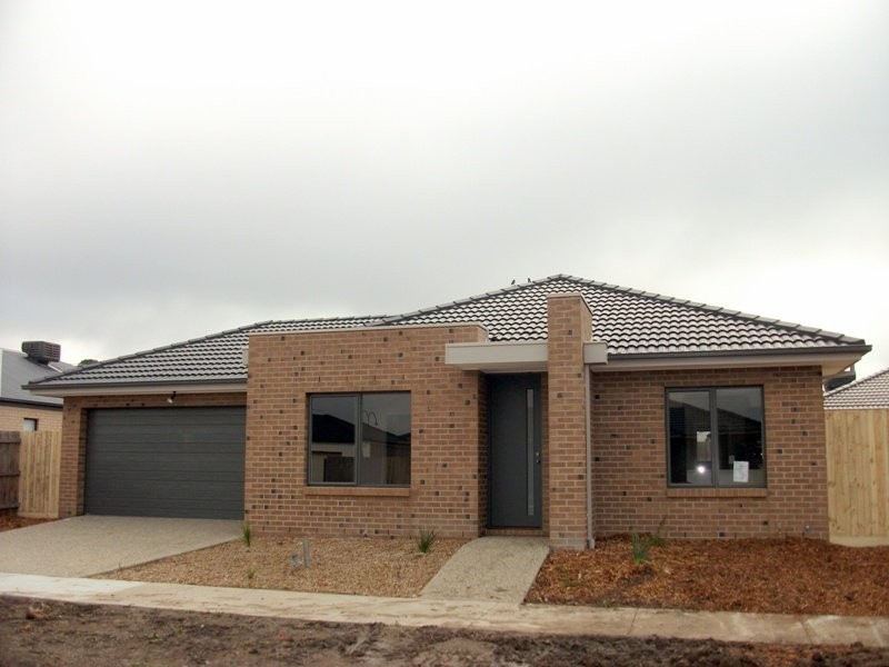 2 Tambo Circuit, Whittlesea VIC 3757