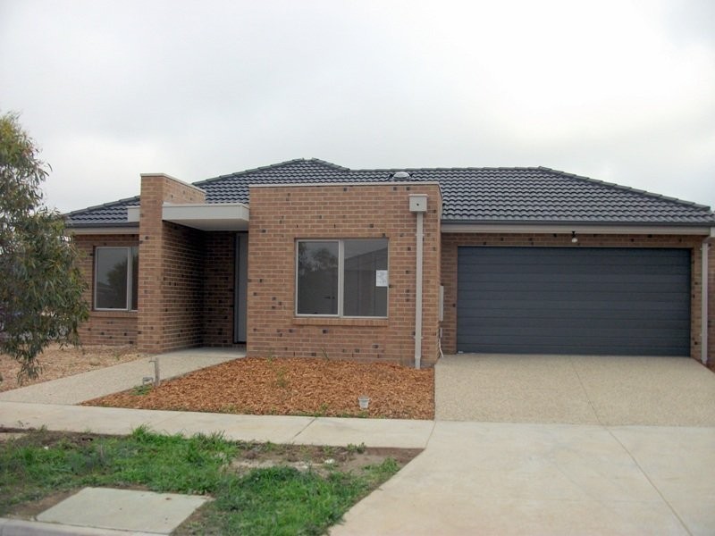 9 Fitzroy Way, Whittlesea VIC 3757