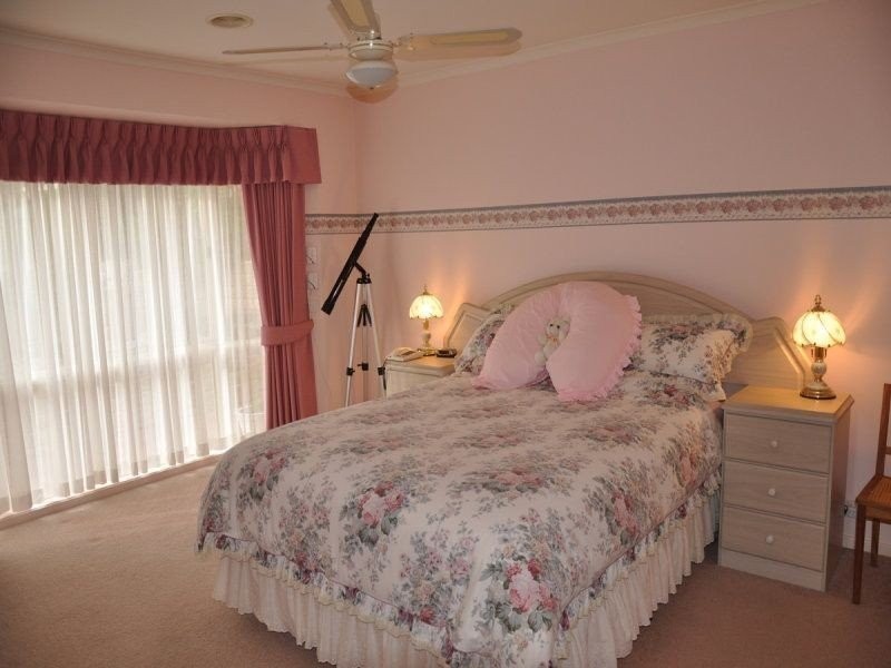 9 O’Loughlin Place, South Morang VIC 3752