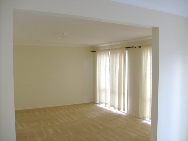 20 Sandpiper Way, South Morang VIC 3752