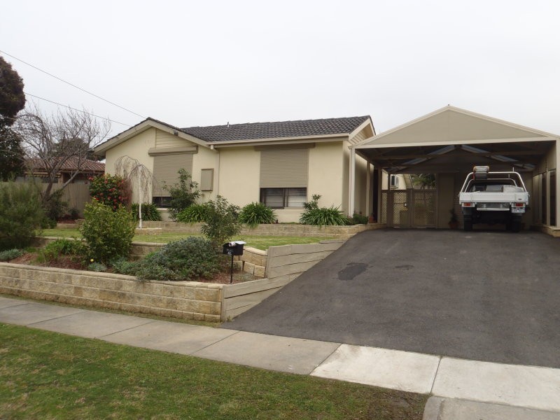 11 Gordon Street, Bundoora VIC 3083