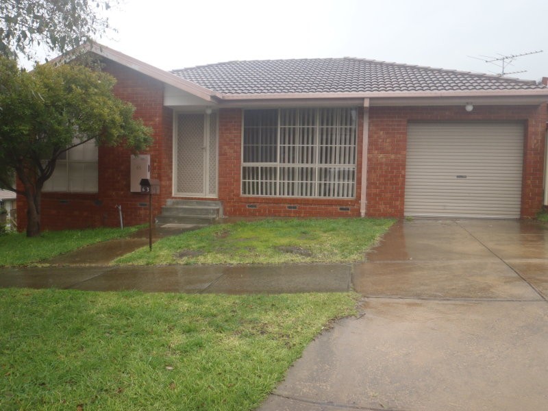 63 Bowman Drive, Mill Park VIC 3082