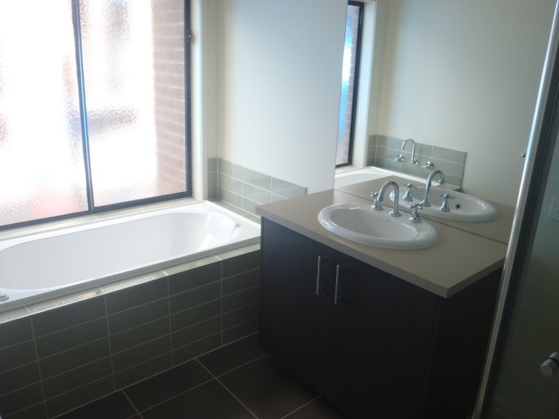 Lot 912 Russel Way, Doreen VIC 3754