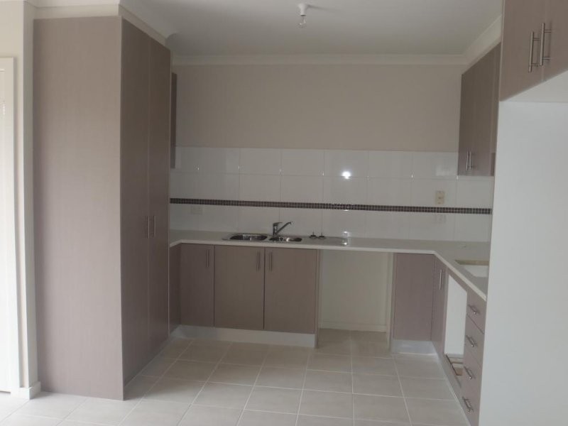 2 Mavora Place, South Morang VIC 3752