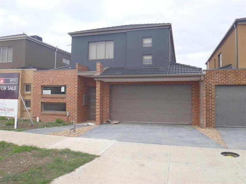284 The Lakes Boulevard, South Morang VIC 3752