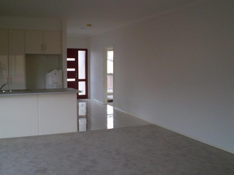 30 Dargo Crescent, Doreen VIC 3754