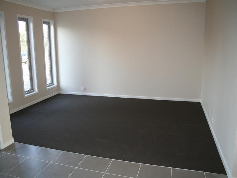 12 Port Road, Doreen VIC 3754