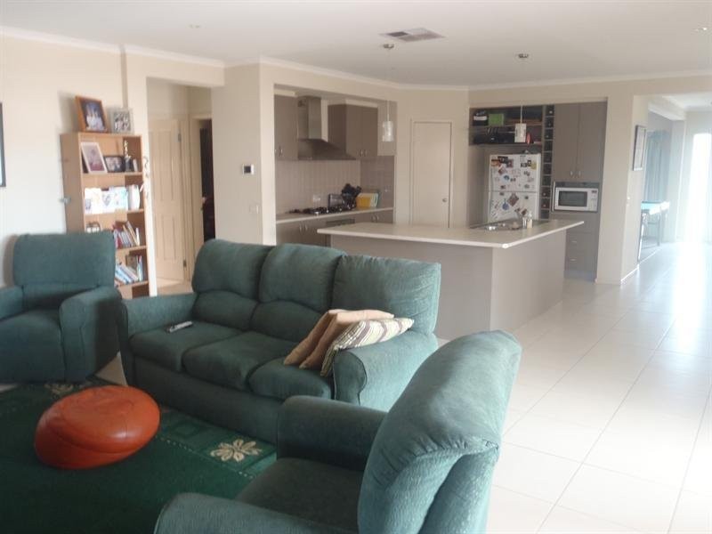 3 Towerhill Avenue, Doreen VIC 3754