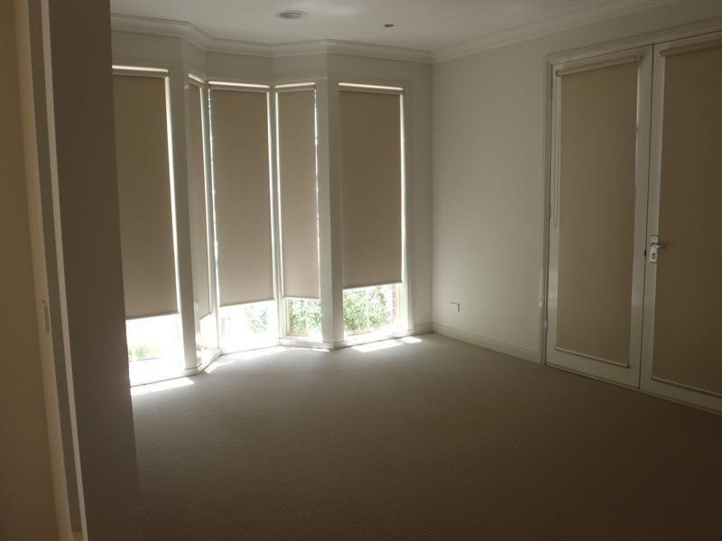 15 Sanctuary Drive, Bundoora VIC 3083