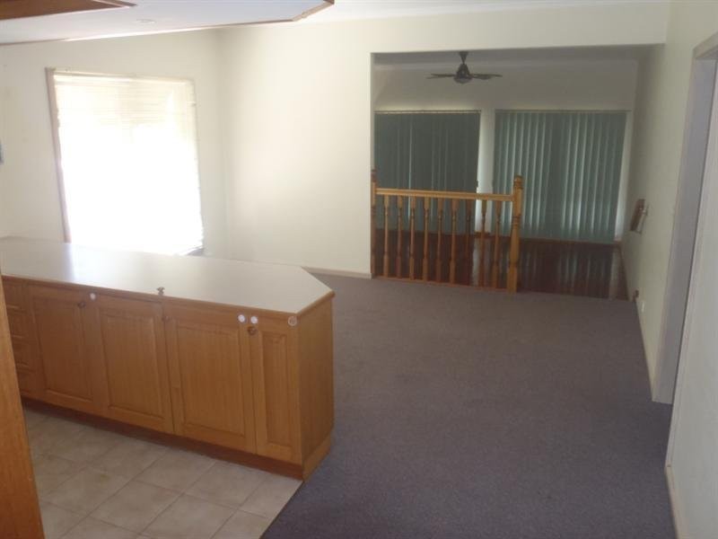 6 Law Court, South Morang VIC 3752