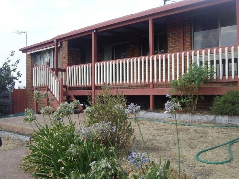 8 Jaguar Court, Epping VIC 3076