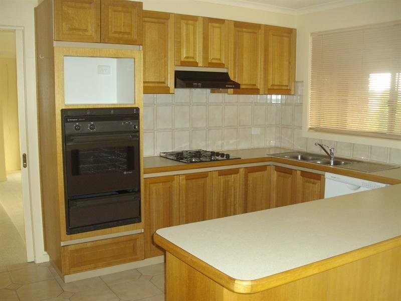 8 Jaguar Court, Epping VIC 3076