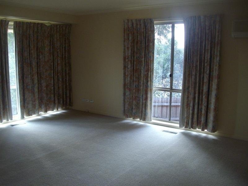 8 Jaguar Court, Epping VIC 3076