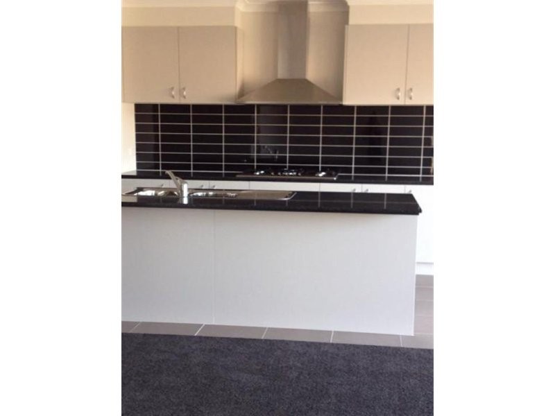10 Gerald Street, Craigieburn VIC 3064