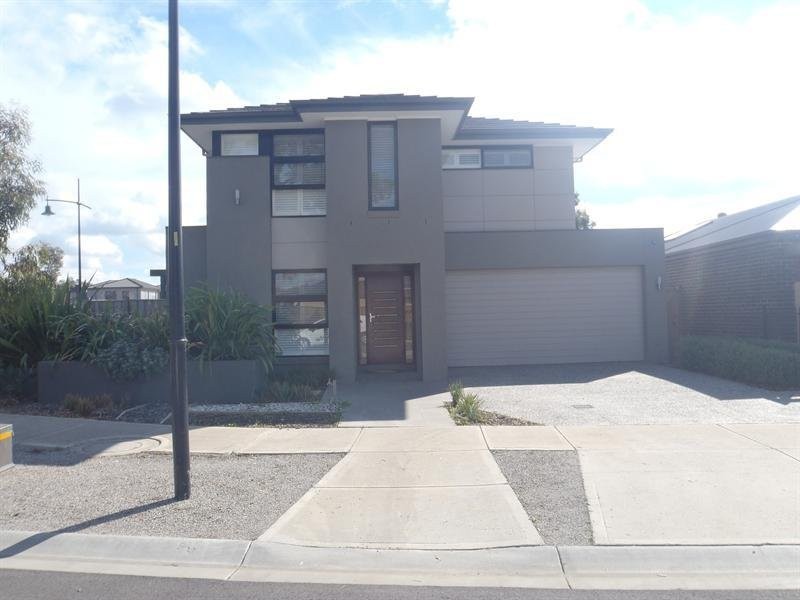 16 Geranium Grove, Mernda VIC 3754