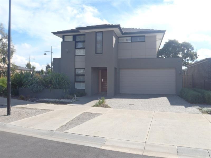 16 Geranium Grove, Mernda VIC 3754