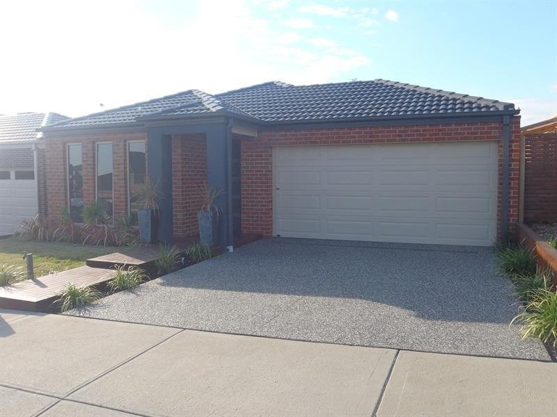 14 Breenview Place, Doreen VIC 3754