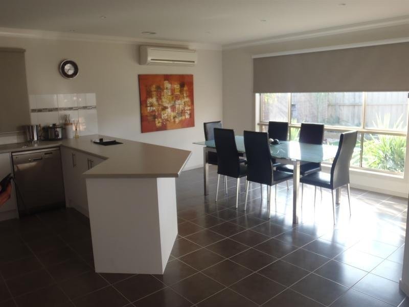 14 Breenview Place, Doreen VIC 3754