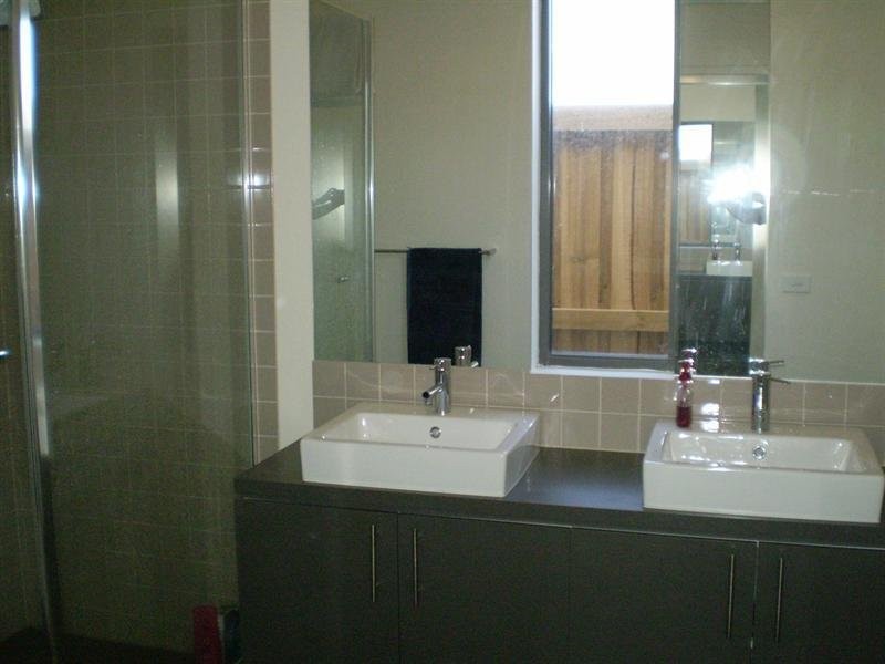 3 Ambleside Link, Doreen VIC 3754