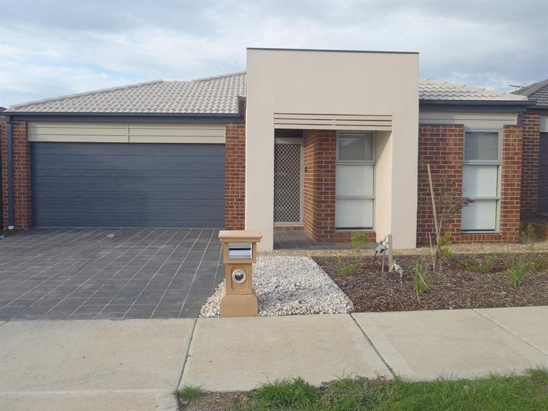 12 Connors Road, Mernda VIC 3754
