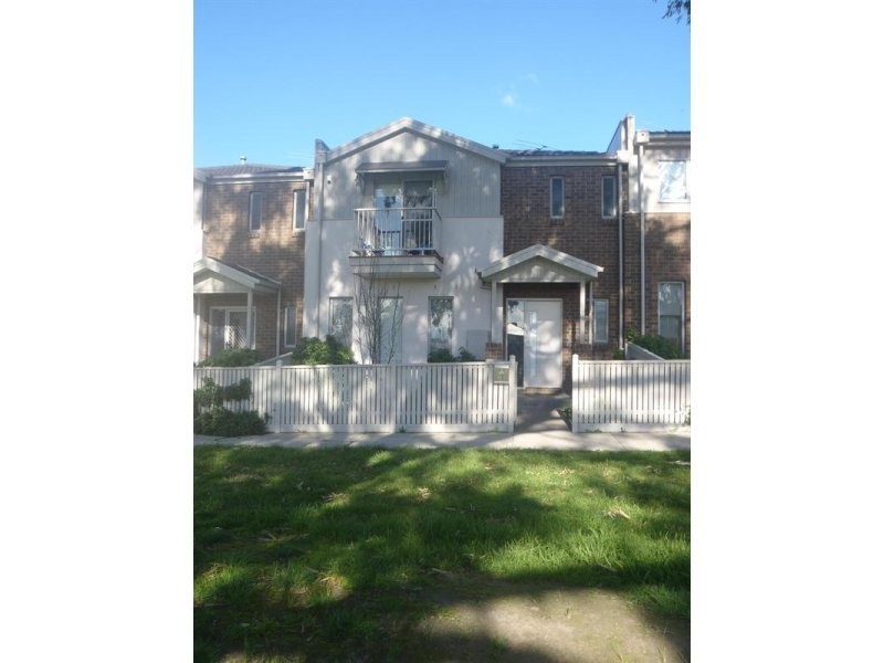 3 Newland Walk, Mernda VIC 3754