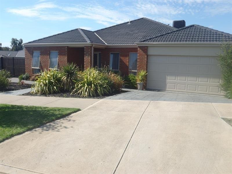 3 Towerhill Avenue, Doreen VIC 3754