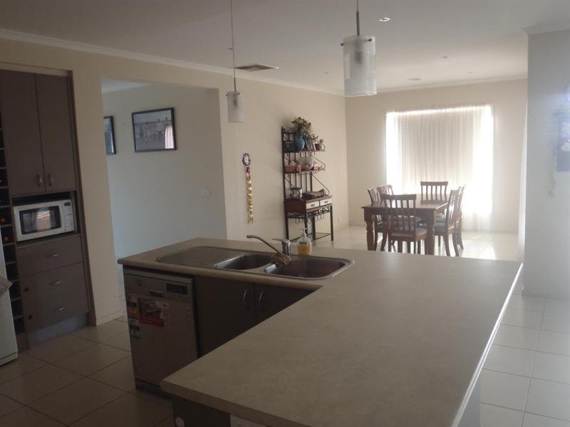 3 Towerhill Avenue, Doreen VIC 3754