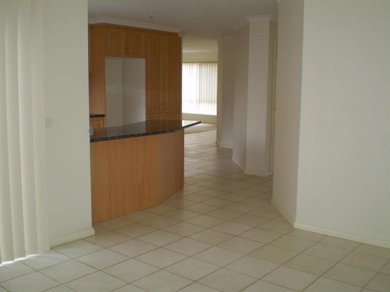 15 Zurzolo Terrace, Epping VIC 3076