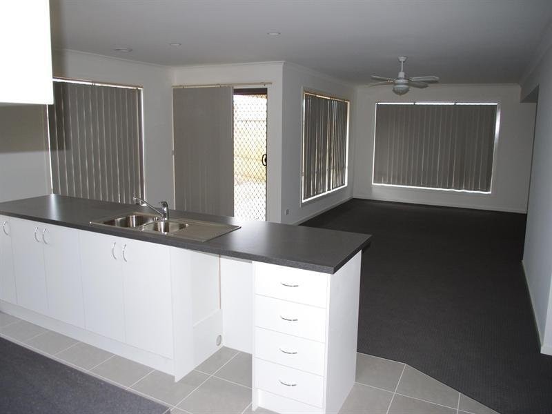 27 Midland Road, Doreen VIC 3754