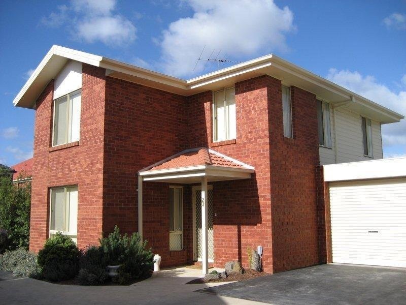 23 Pace Circuit, South Morang VIC 3752