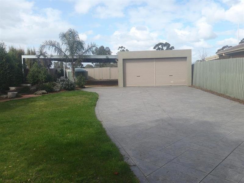 12 Schotters Road, Mernda VIC 3754