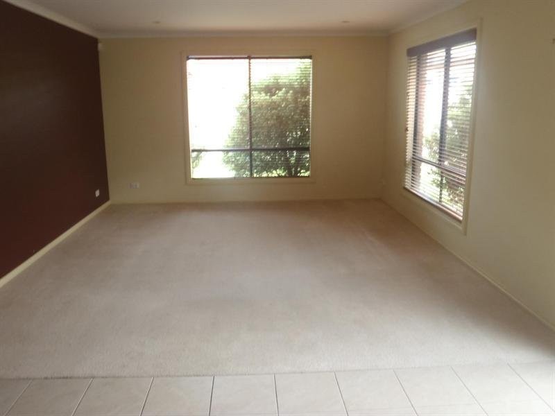 15 Paramatta Walk, Craigieburn VIC 3064